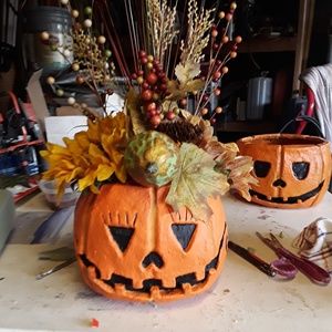 Paper mache punkins